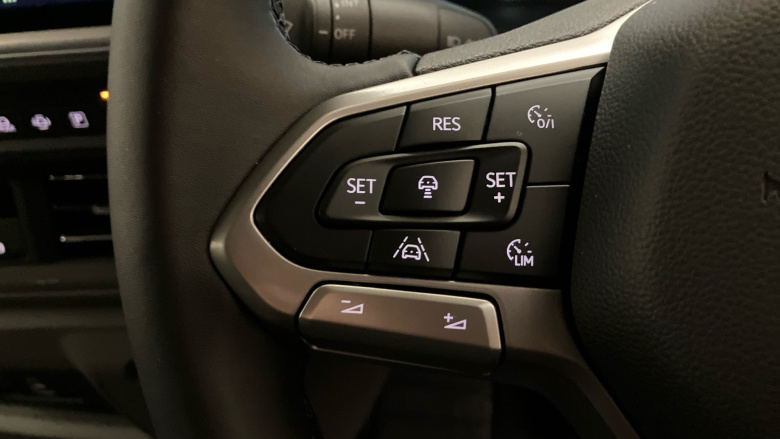 Volkswagen Transporter T32 Swb Diesel 2.0 TDI 170 Commerce Pro Van Auto